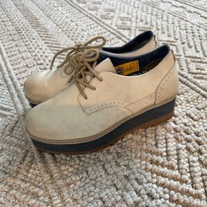 Caterpillar Men's Tan Lace-Up Oxfords